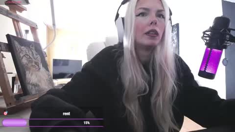 stage Kylie Sinner  brand CLITBAIT online show from March 8, 11:36 am