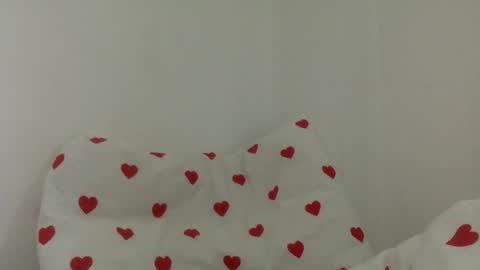 Viola Sparkle  online show from December 1, 9:57 am