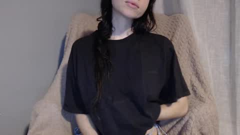 TinyyTina online show from April 28, 5:22 am