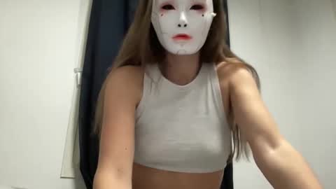 Tinks online show from October 26, 3:24 am