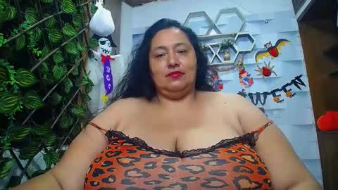 TISTMATURE online show from October 23, 2:45 pm