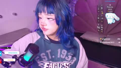 toky         online show from September 22, 9:24 pm