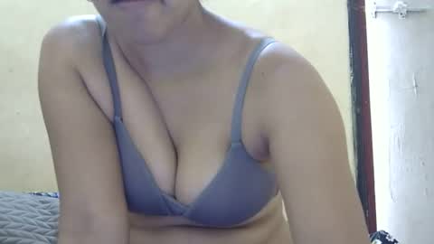 Snapshot of tokyo_indian chatting on September 16, 5:04 am Tokyo online show from September 16, 5:04 am