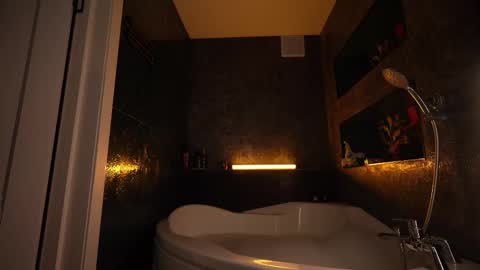 Sage. TG channel  online show from November 6, 8:15 pm