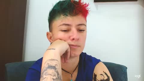 Blue online show from February 27, 6:09 pm