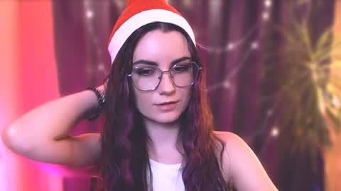 Elizabeth online show from January 1, 6:49 pm