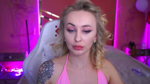 top_grace online show from February 25, 11:26 pm