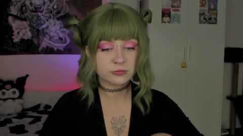 Snapshot of toriayun0 chatting on January 29, 1:37 am your personal gothic girl check it online show from January 29, 1:37 am