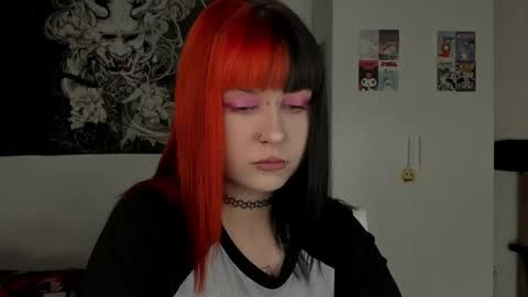 Snapshot of toriayun0 chatting on March 4, 9:32 pm your personal gothic girl check it online show from March 4, 9:32 pm