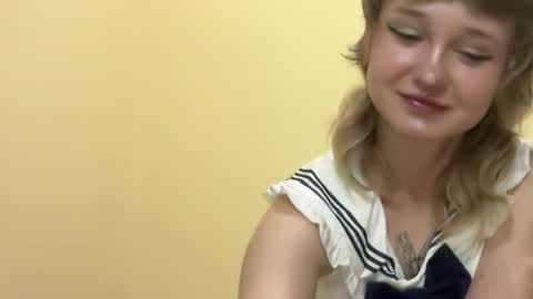 Tori online show from July 7, 5:27 pm