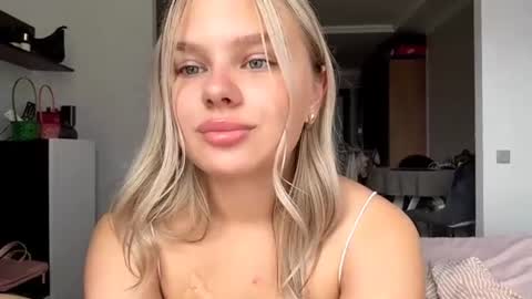 Linda online show from July 28, 12:48 pm