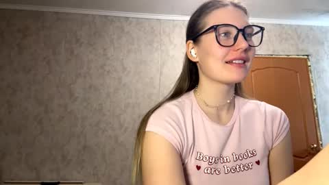 Anita online show from February 28, 11:20 am