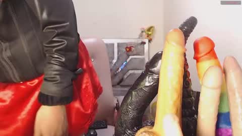 toxca69 online show from July 18, 6:06 am