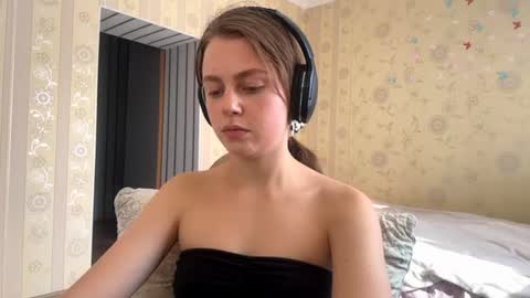 Liv 1st day online show from July 28, 2:13 pm