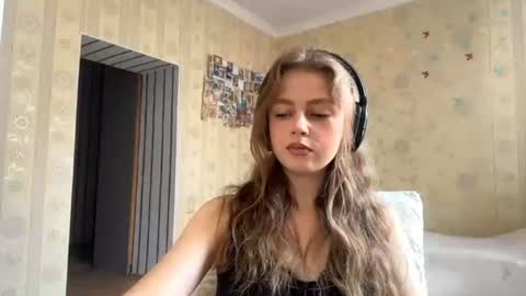 Liv 1st day online show from July 24, 10:24 am