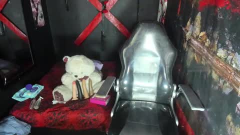 Snapshot of tracy_ks chatting on September 25, 4:00 am tracy_ks online show from September 25, 4:00 am