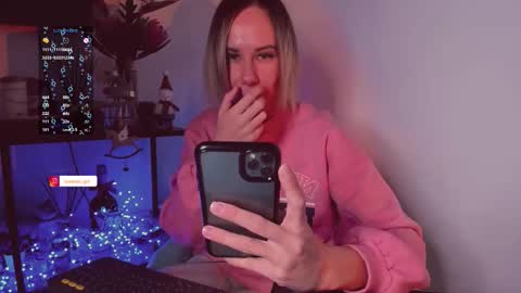 Hey my name is Kiri Kiri online show from December 13, 7:53 pm