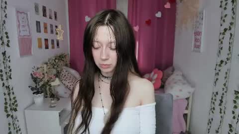 Nyuta Hartmann online show from June 30, 3:11 pm