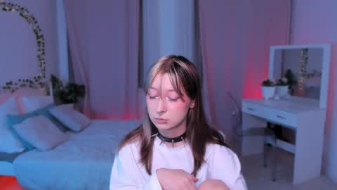 Nyuta Hartmann online show from January 13, 1:49 pm