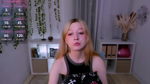 Nyuta Hartmann online show from February 21, 10:39 am