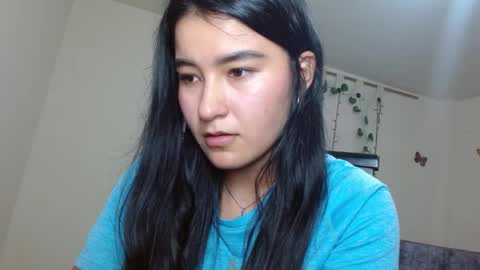 trebol_4 online show from June 2, 9:49 pm