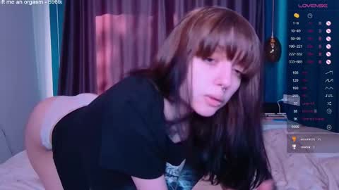 Karolina online show from May 24, 1:21 pm
