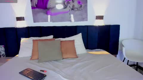 Triana online show from July 31, 2:29 pm