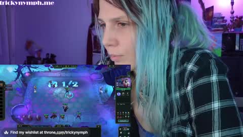 Cassie online show from December 8, 9:13 am