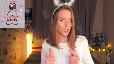 Bubbles online show from October 30, 7:04 pm