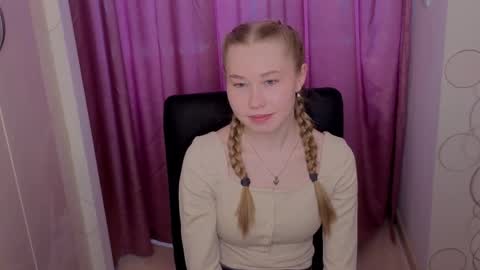 Lana online show from February 10, 11:13 am