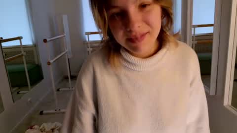 Emma online show from June 18, 12:10 pm