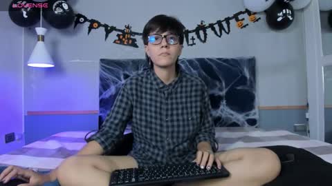 Maru online show from October 12, 9:06 pm