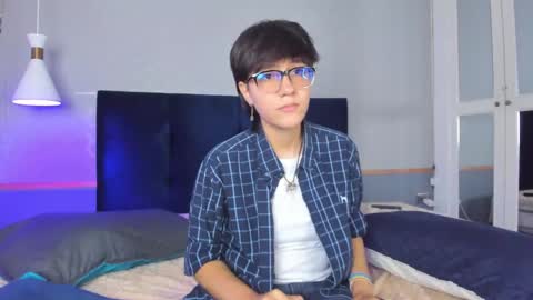 Maru online show from October 1, 8:03 pm