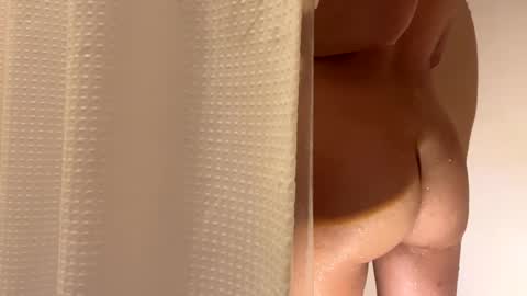 Snapshot of tucataleya chatting on January 14, 11:16 pm MissCataleya online show from January 14, 11:16 pm