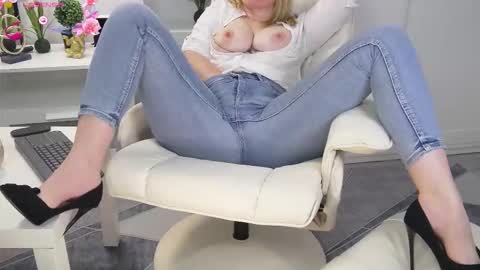 Anna online show from September 17, 5:05 am