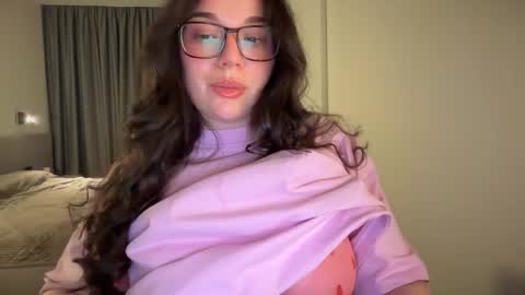 Ariana online show from May 29, 8:40 pm