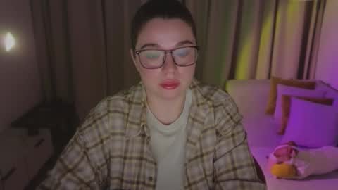 Ariana online show from February 15, 9:36 pm