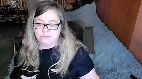 Lana online show from March 2, 8:48 am