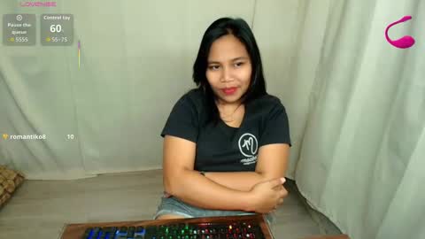 twinkle_purplemelon online show from March 14, 12:55 am