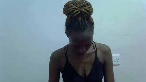 BABY TIA online show from October 29, 7:16 pm