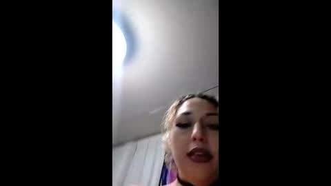 Twocrazy85 online show from November 30, 2:27 am