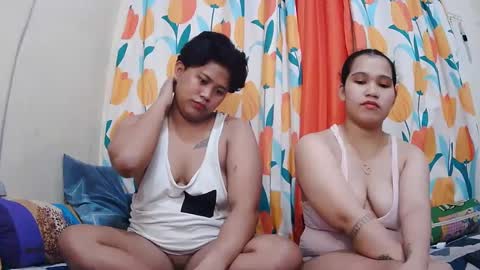 Lyn and lea online show from January 27, 9:23 am