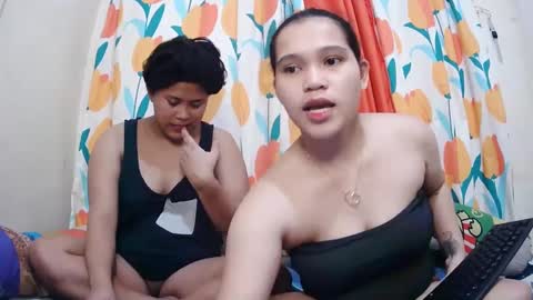 Lyn and lea online show from January 26, 10:23 am