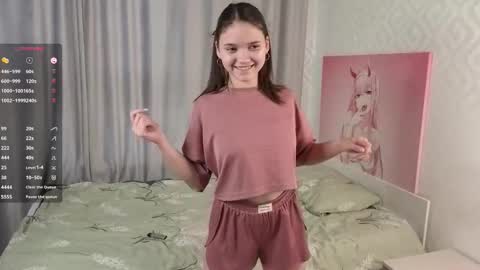 Emily online show from September 16, 11:07 am