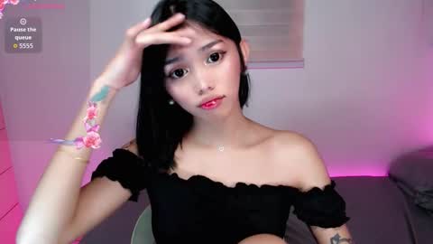 urbbgirl alliah online show from January 15, 10:32 am