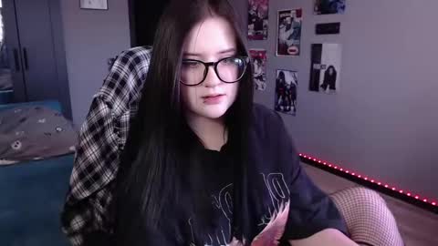 Julia online show from February 25, 9:31 am