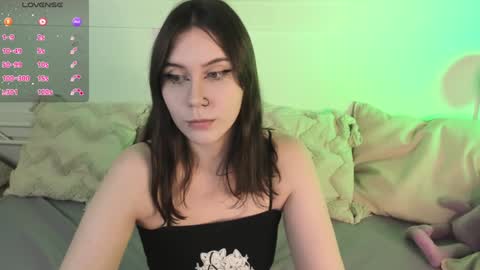 Snapshot of una_medisson chatting on January 22, 10:07 am Una online show from January 22, 10:07 am