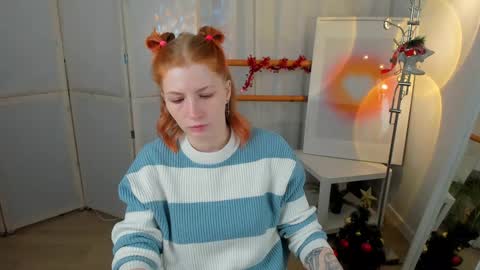 Snapshot of unicent chatting on January 1, 8:26 pm Call me Mira thumbs up its make me happy online show from January 1, 8:26 pm