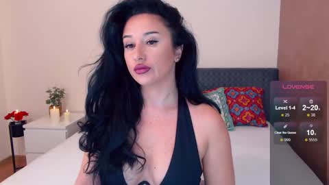 Andreea online show from November 17, 8:37 am