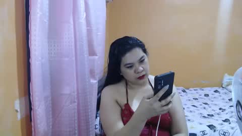 ur_hotsexymaria online show from May 12, 2:42 am